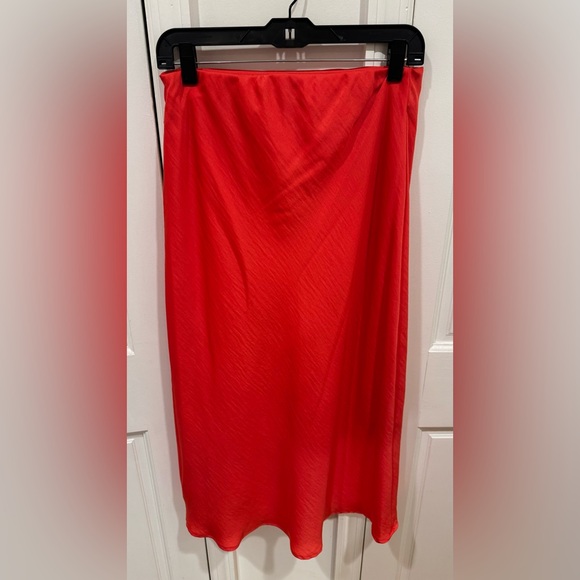 Coral skirt from Target - Picture 1 of 5
